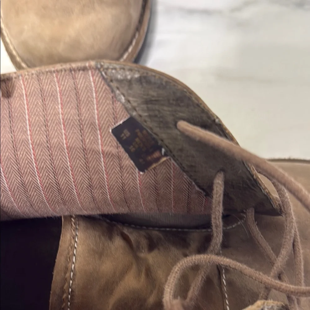 Men’s Penguin Leather Brown Chukka Boots - Picture 3 of 11